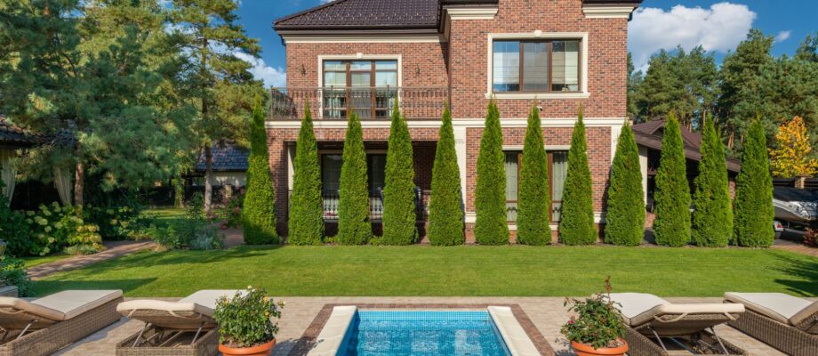 How Long After Cleaning Can You Use Your Home’s Pool?