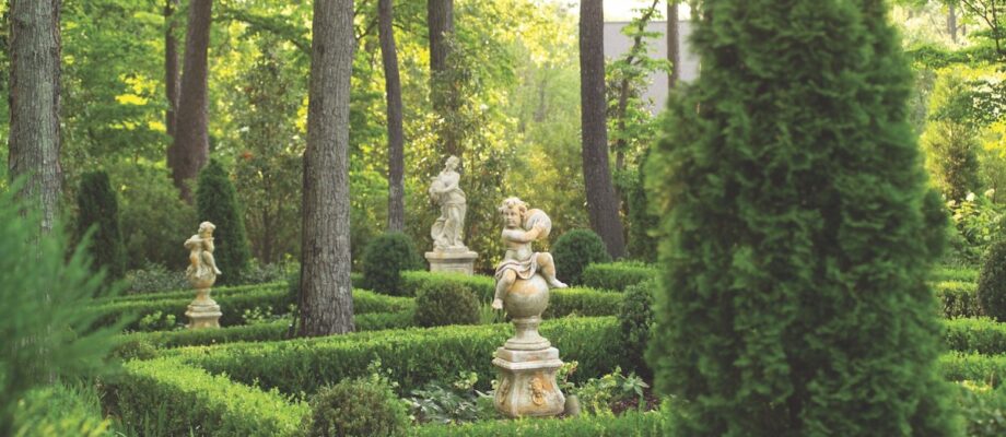 Enliven Your Garden – The Transformative Power of Garden Statues